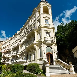 Anglicky Dvur Hotel Karlsbad