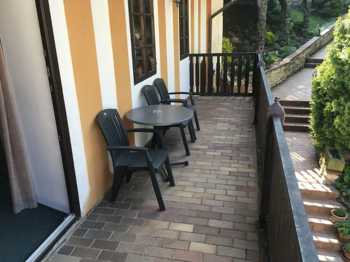 Pension Vetrnik Prague 2*,